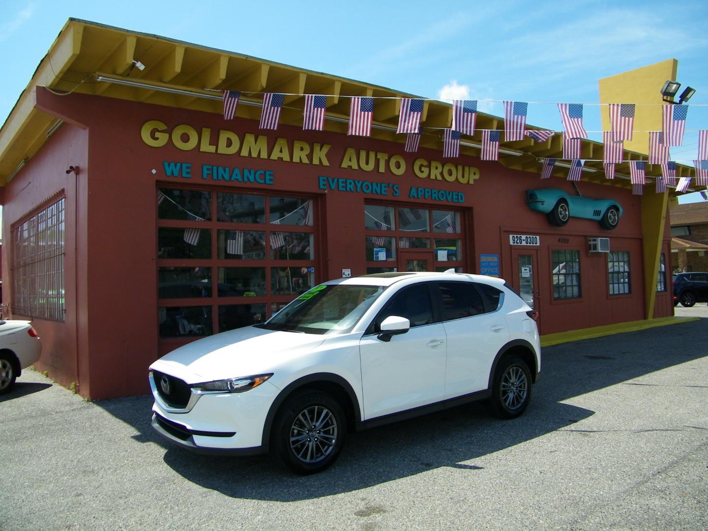 2019 White /Beige Mazda CX-5 Touring (JM3KFACM8K1) with an 2.5L L4 DOHC 16V engine, 6A transmission, located at 4000 Bee Ridge Road, Sarasota, FL, 34233, (941) 926-0300, 27.298664, -82.489151 - Photo#0